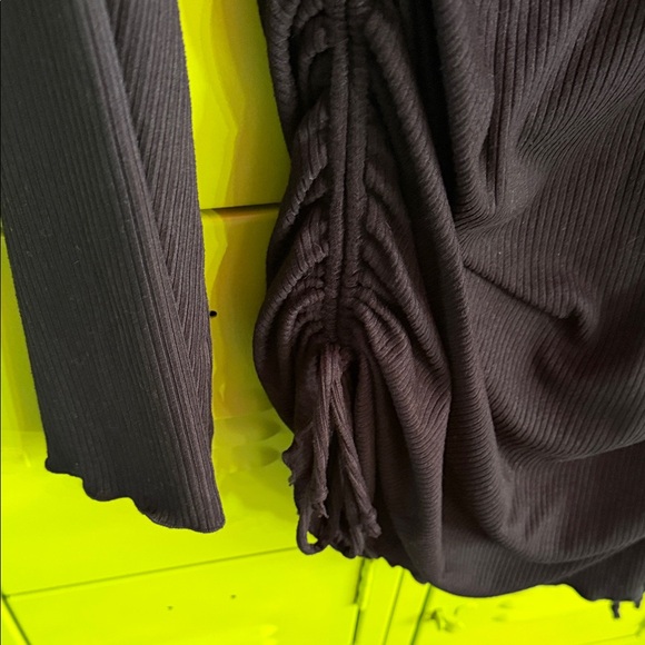 EARTHBOUND Black Ribbed Top - Picture 4 of 6